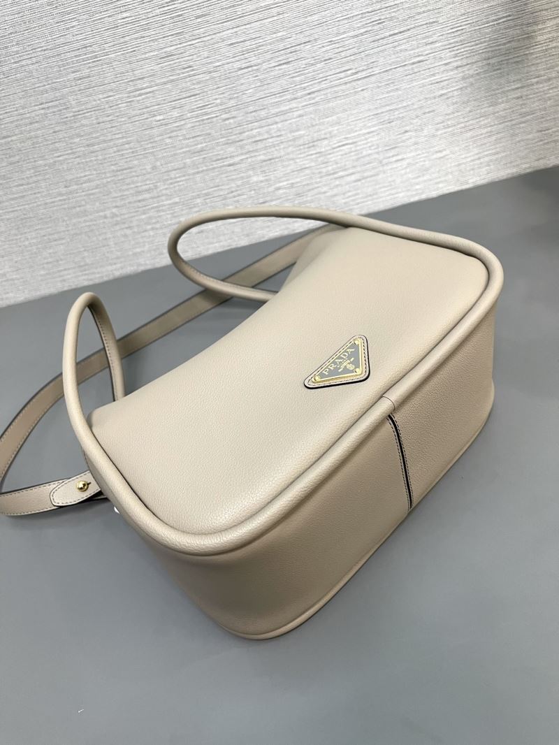 Pra*a top handle bags